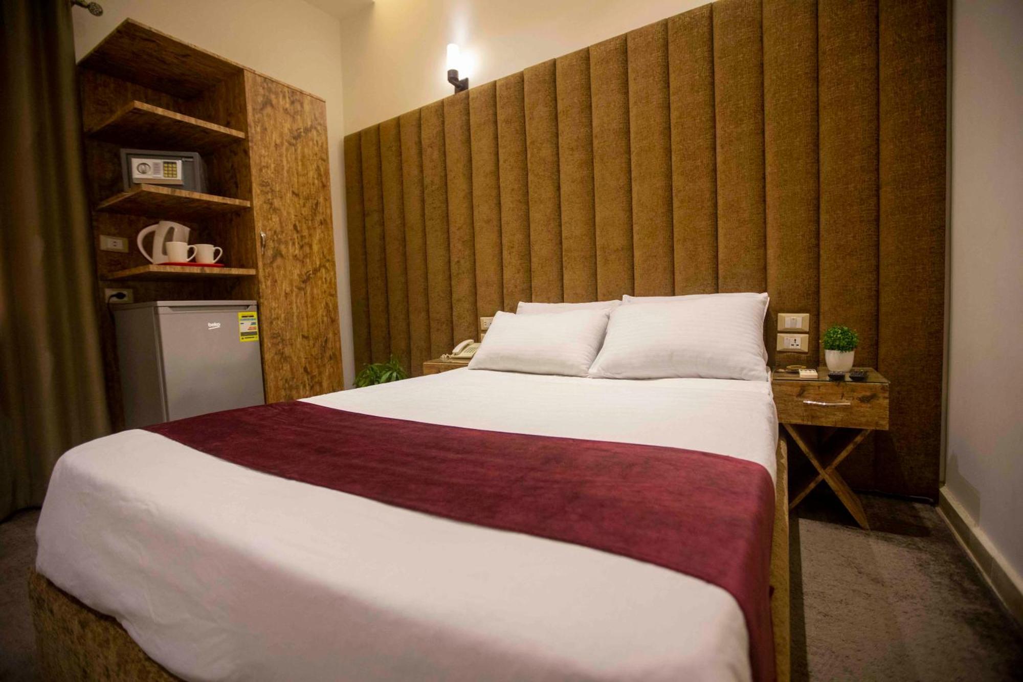 B&G Vlncia Hotel Dontown Kairó Kültér fotó